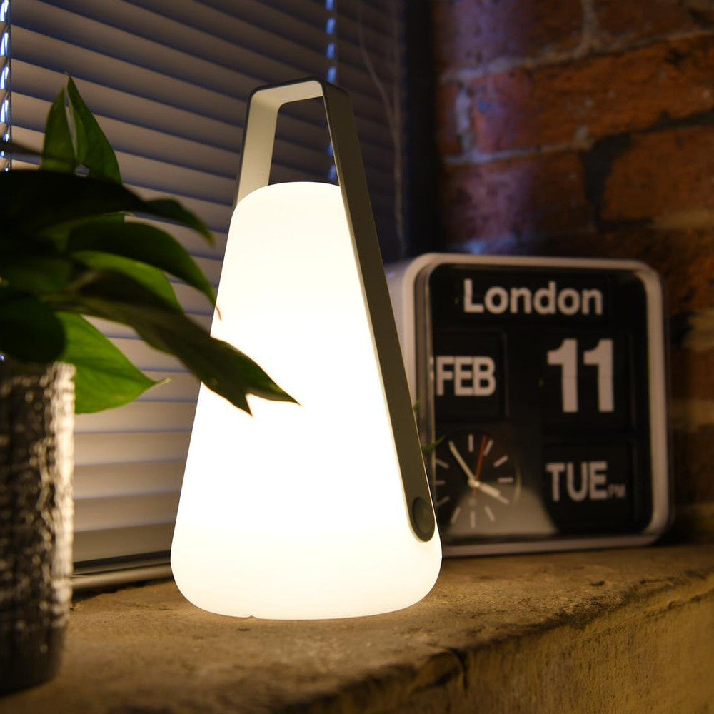 b-bulb LED bulb